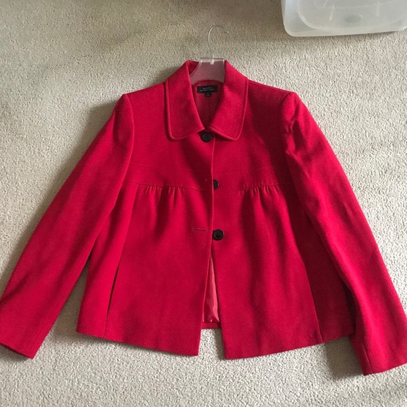 Tahari Jackets & Blazers - Lovely Tahiti jacket